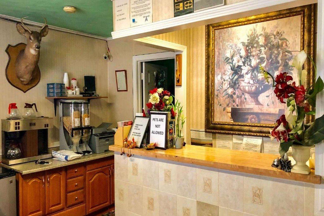 Pleasant Valley Motel West Stockbridge Extérieur photo